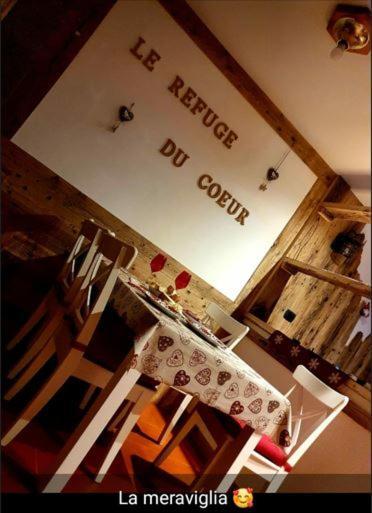 Ferienwohnung Le Refuge Du Coeur Pré-Saint-Didier Exterior foto